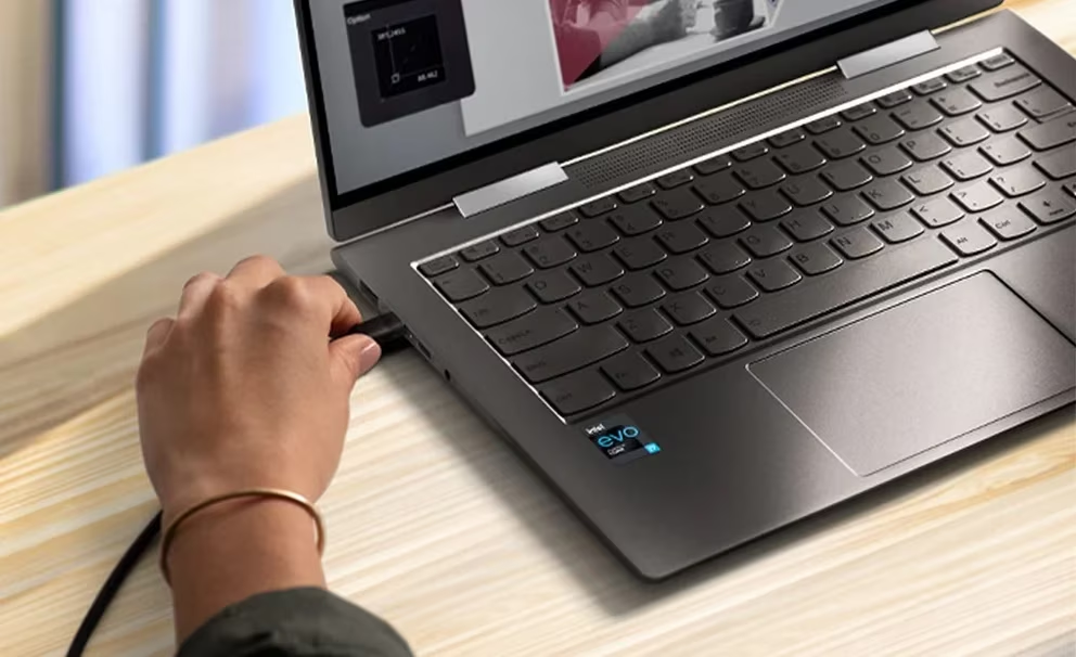 Por qué no dejar conectado la laptop todo el día a la corriente