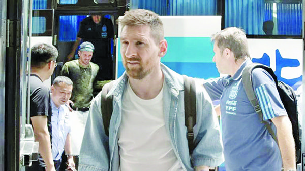 LIONEL MESSI: EL DELANTERO ARGENTINO FUE DETENIDO EN CHINA POR MIGRACIÓN