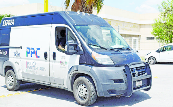Queda en libertad tras lesionar a tres con bate