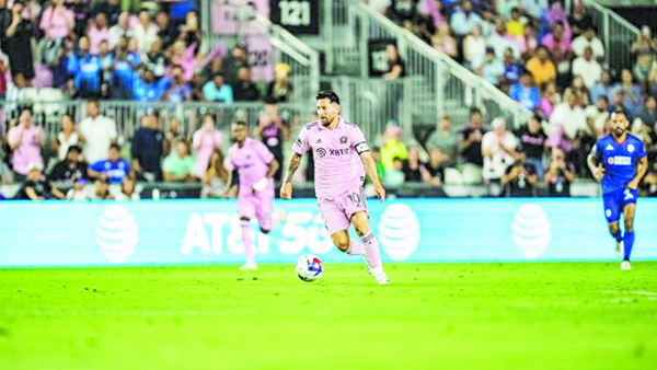 ¡DEBUT INMEJORABLE! MESSI LE DA LA VICTORIA EN LOS ÚLTIMOS MINUTOS AL INTER DE MIAMI CONTRA CRUZ AZUL