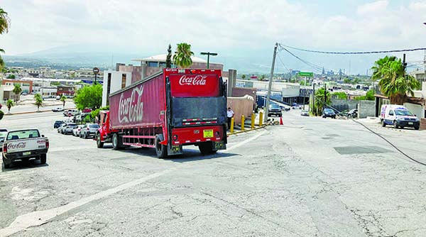 Deja refresquera sin luz sector Guadalupe