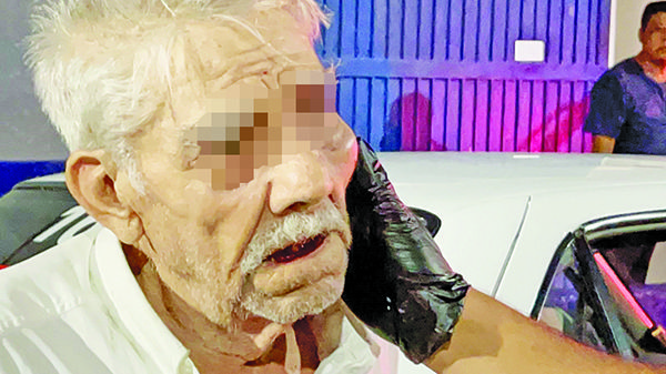 Hijo malagradecido golpea a su padre