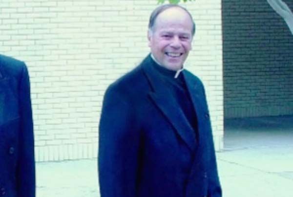 Muere el exsacerdote legionario Fernando Martínez