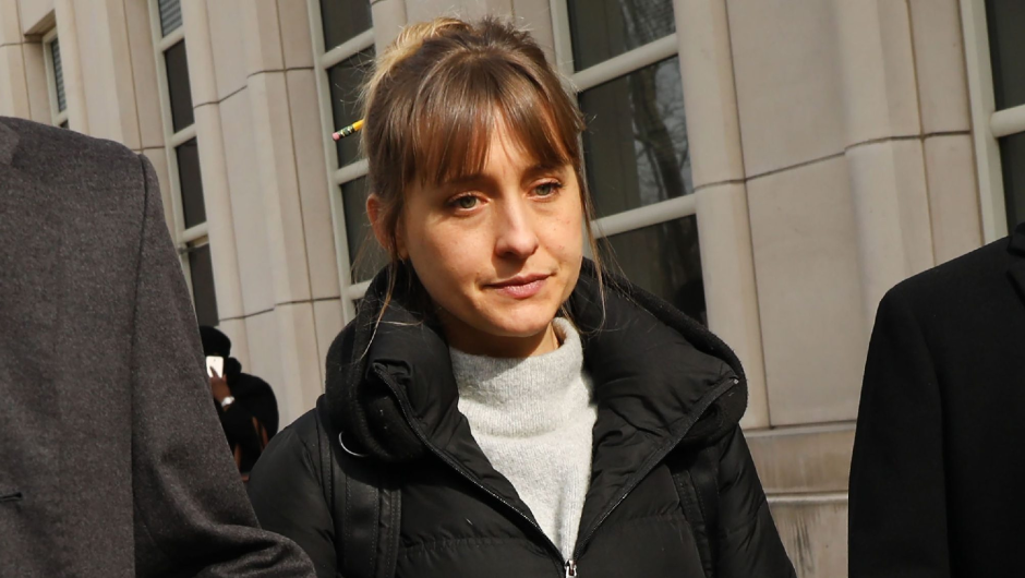 Liberan de prisión a Allison Mack, actriz de «Smallville» y miembro de alto rango del culto Nxivm