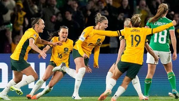 MUNDIAL FEMENIL 2023: AUSTRALIA VENCE POR LA MÍNIMA A IRLANDA EN EL DEBUT EN CASA