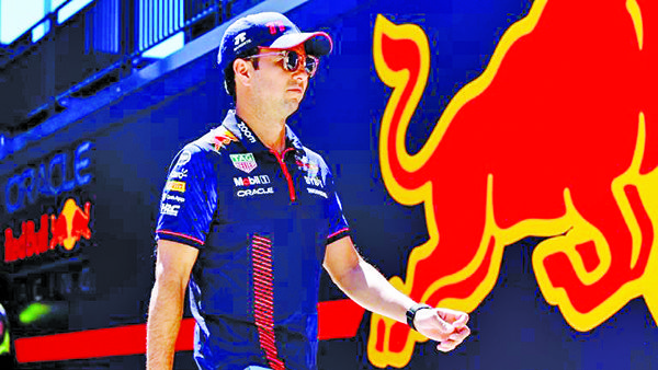 RALF SCHUMACHER VE FUERA A ‘CHECO’ PÉREZ DE RED BULL: “SUS DÍAS ESTÁN CONTADOS”