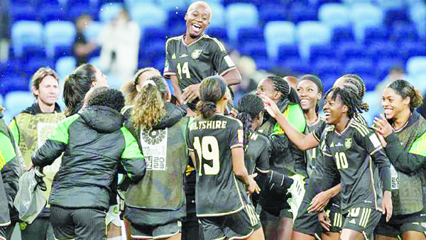 ¡HISTÓRICAS! JAMAICA CONSIGUIÓ SU PRIMER PUNTO EN UN MUNDIAL AL EMPATAR CONTRA FRANCIA