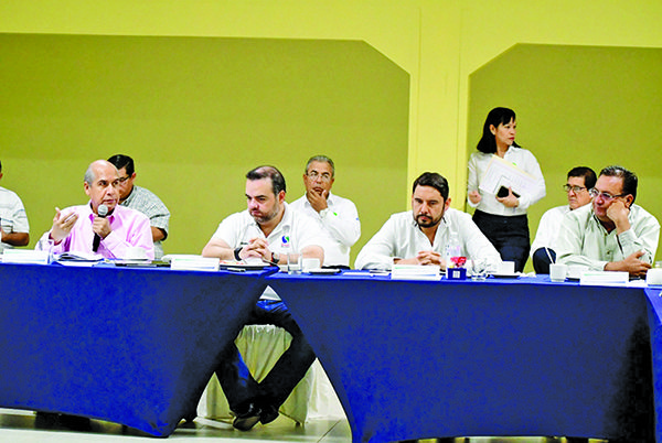 Impulsa Dávila reactivación de planta tratadora 