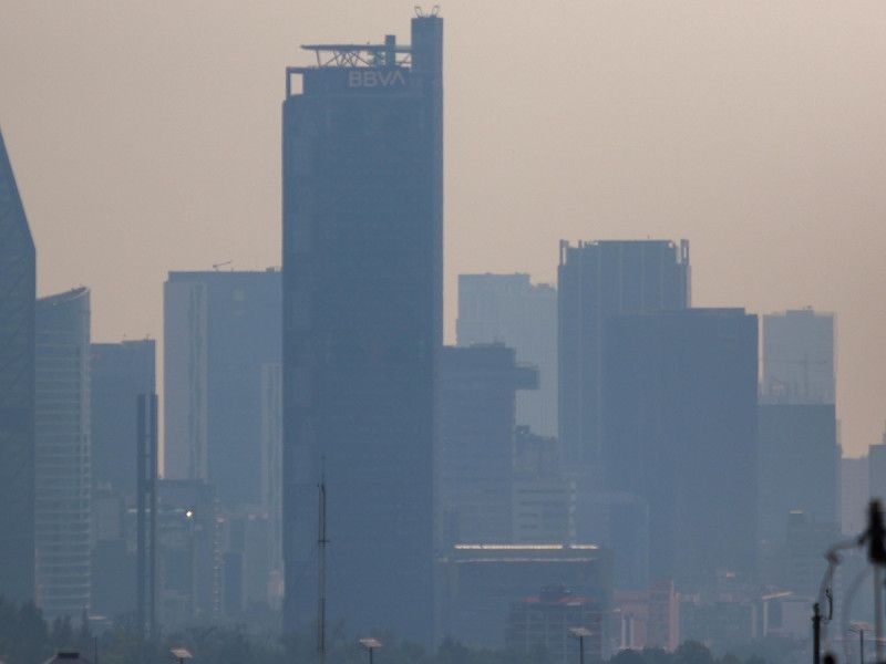 Contaminación del aire aumentaría riesgo de cáncer de próstata y colorrectal