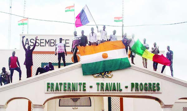 Países africanos planean intervención militar en Niger