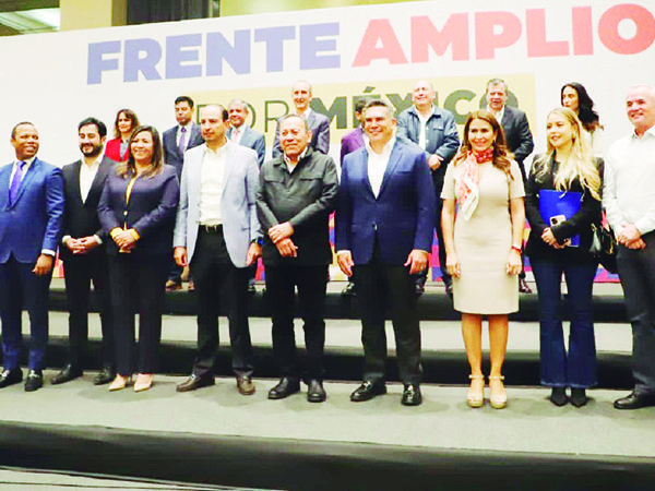 Siete aspirantes cumplen con firmas