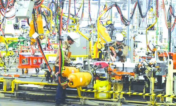 Cierra Coahuila con inversión de 200 mdd