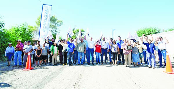 Inicia pavimentación en la colonia El Valle