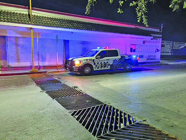 Reportan a menores en el drenaje pluvial
