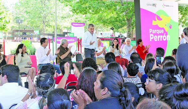 Estrena Saltillo un Parque Muy Perrón