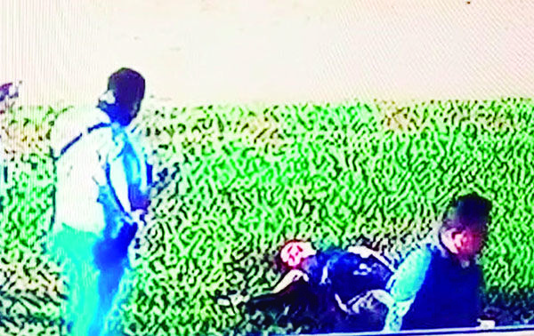 Mata mujer a líder criminal
