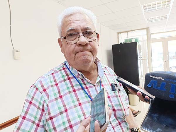 Acuerdan mantener cuidados por COVID
