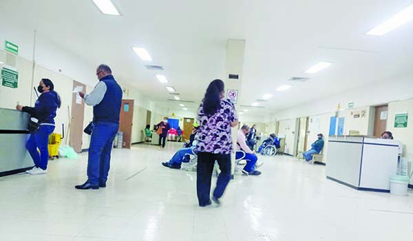 Escapan 3 pacientes por día en la Clínica 7
