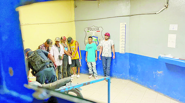 Cae seis por drogadictos