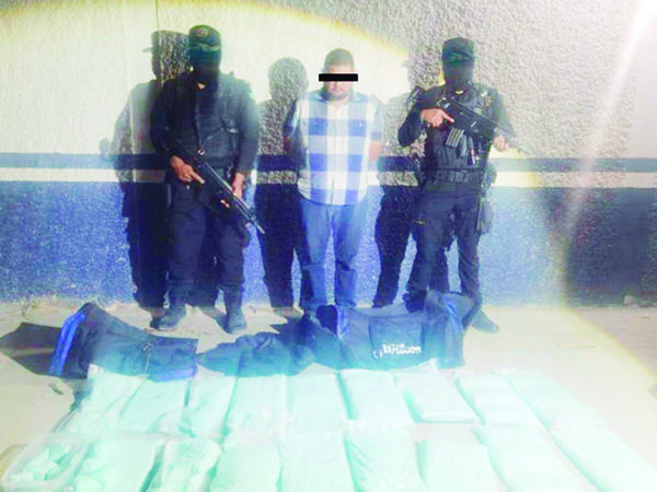Pescan a hombre con más de 50 kilos de fentanilo