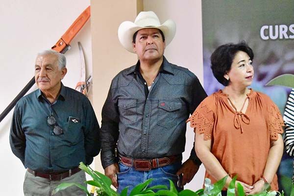 Participará 4C en curso ambiental