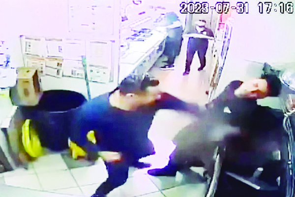 Dan de alta a menor golpeado; emiten ficha roja por agresor