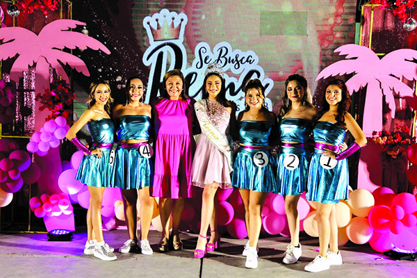 Presentan en Sabinas a las 5 candidatas a reina
