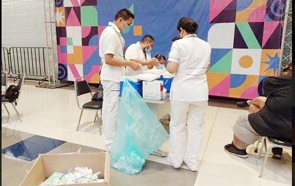 Se aplica en Coahuila vacuna Covid a niños