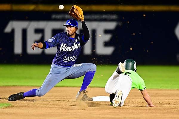 BRAVOS EMPATÓ LA SERIE, PERO ACEREROS REGRESA A MAPA DE PLAY OFFS