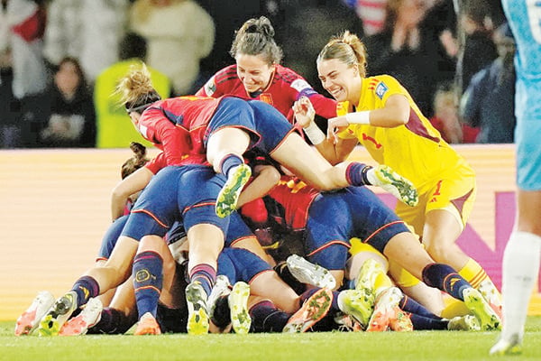 ¡CAMPEONAS DEL MUNDO! ESPAÑA SE CONSAGRA POR PRIMERA VEZ EN SU HISTORIA TRAS VENCER A INGLATERRA