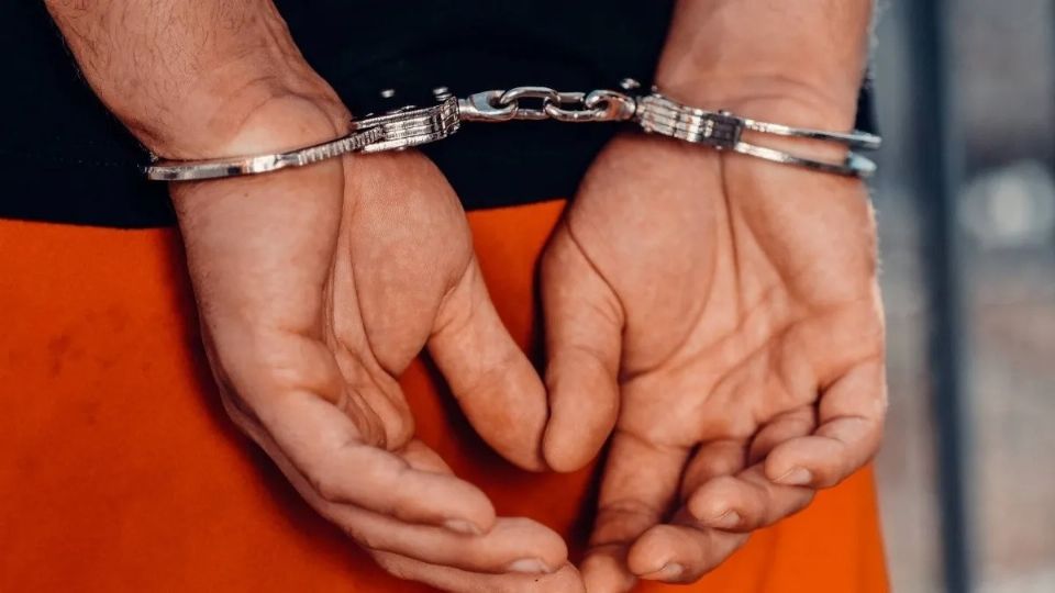 Abuelito fue detenido por insultar a un policía y murió de un infarto mientras lo esposaban