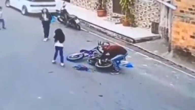 Sobrevivió la niña que perdió el brazo en un accidente de moto: esta es su historia