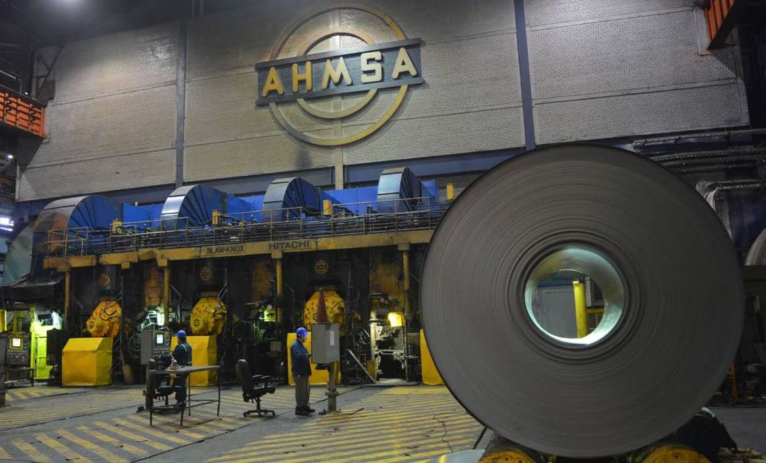 Gobierno federal busca reestructurar deuda de AHMSA, pero Alonso Ancira no cede: AMLO