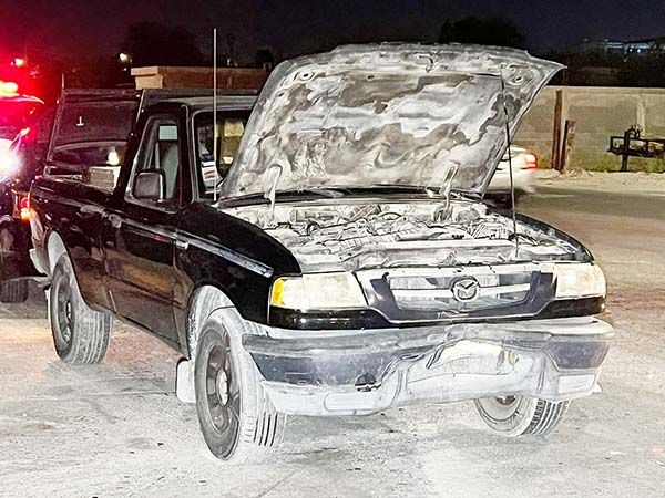 Choca contra taxi por exceso de velocidad