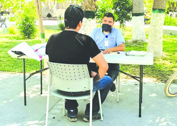 INCESANTE FERIA DE EMPELO EN SB