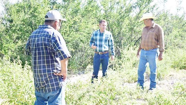 Supervisa Hugo obra hidráulica