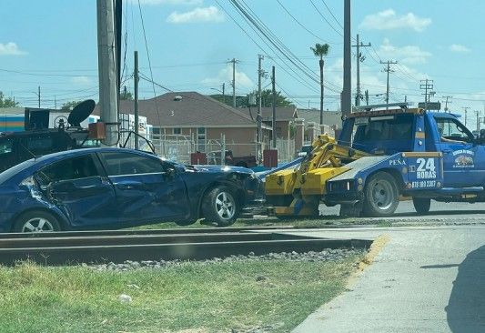 Se la lleva el tren y vive para contarlo
