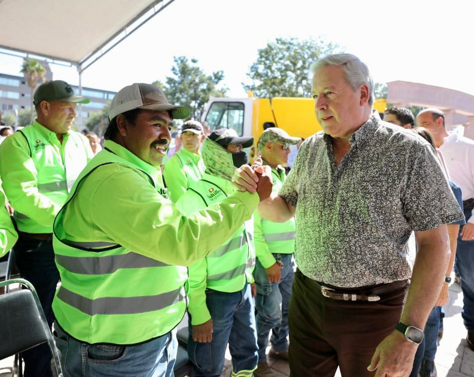 Invierte Chema Fraustro 12.4 mdp en Saltillo Me Gusta 2023
