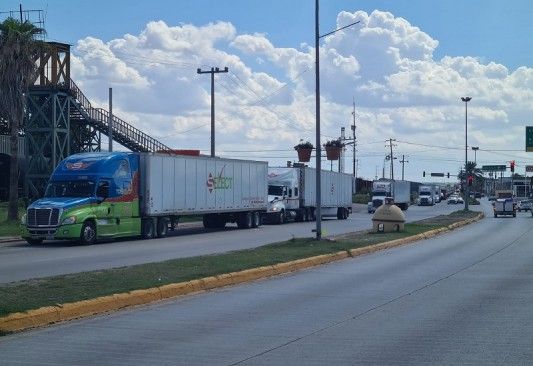  Se cae sistema de la Aduana de PN