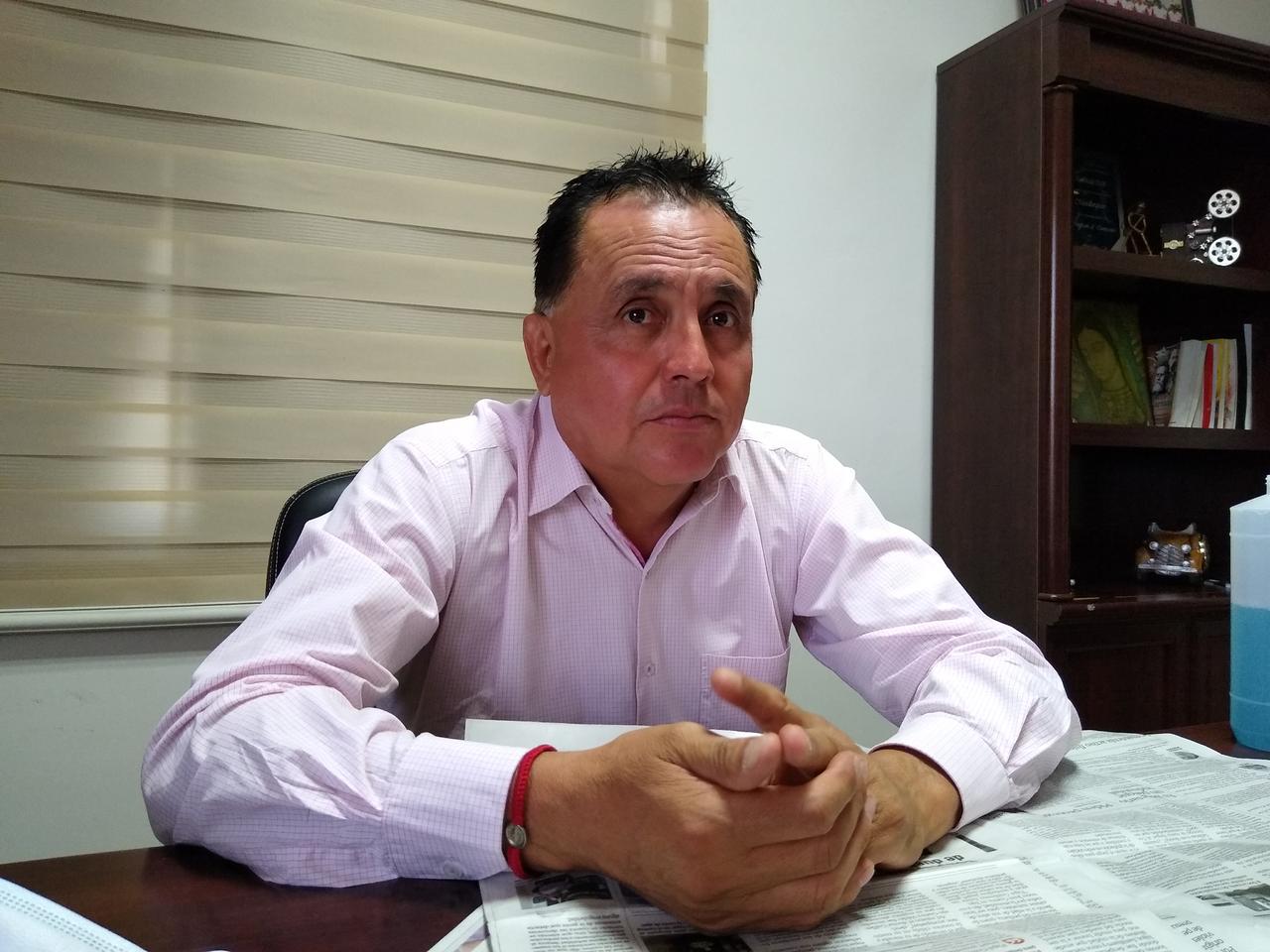 Injusto reactiven AH con 60% de personal