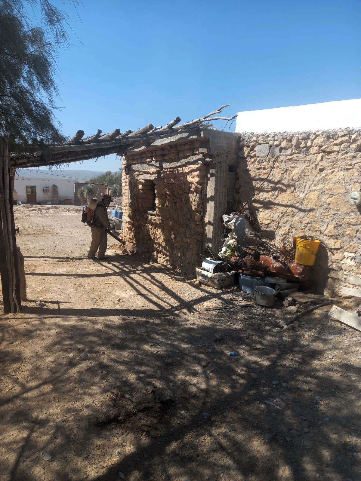 Fumigan comunidades rurales de 4 Ciénegas