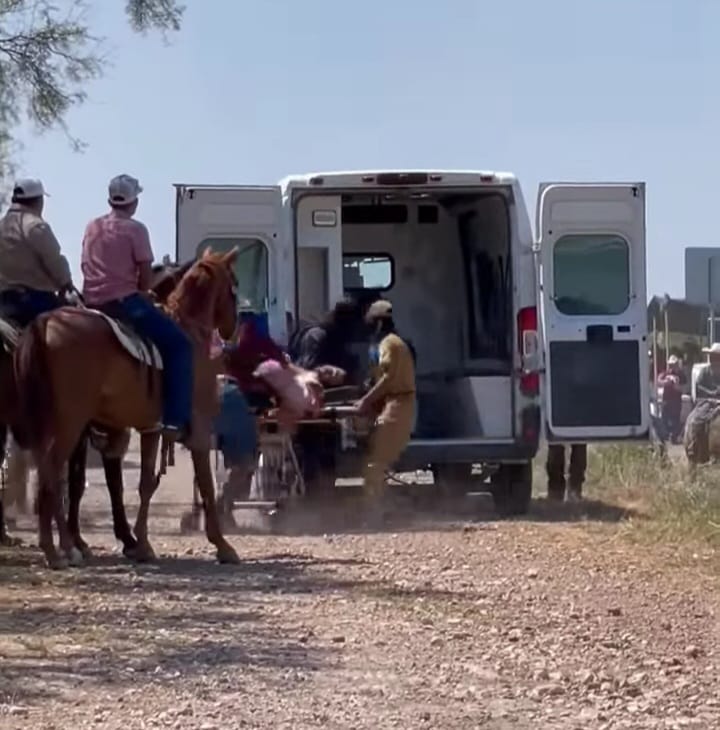 Asesinan de 3 balazos a un hombre en cabalgata