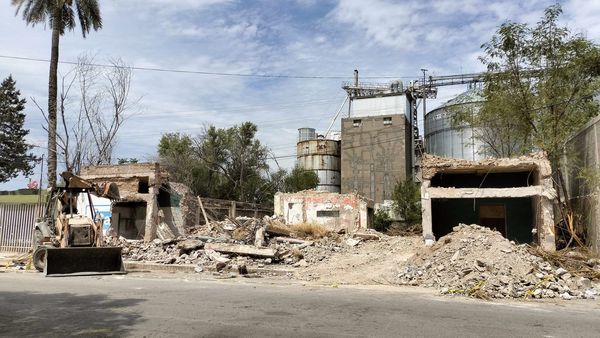 Derrumban instalaciones del antiguo Cine Terraza