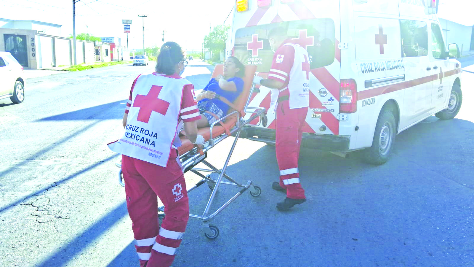 Motociclista atropella y deja herida a mujer