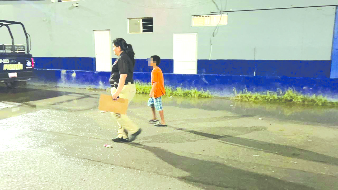 Rescatan de la calle a pequeño de 5 años