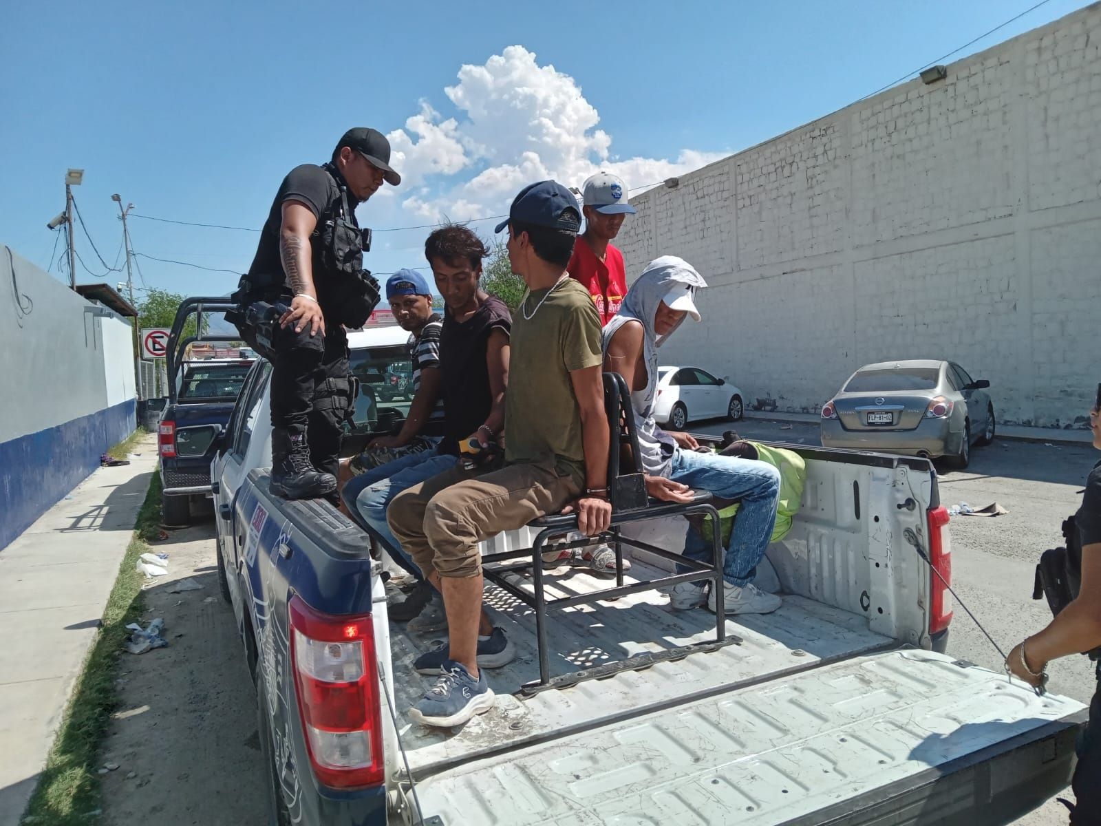 Cinco sujetos, pasaron su domingo en la cárcel
