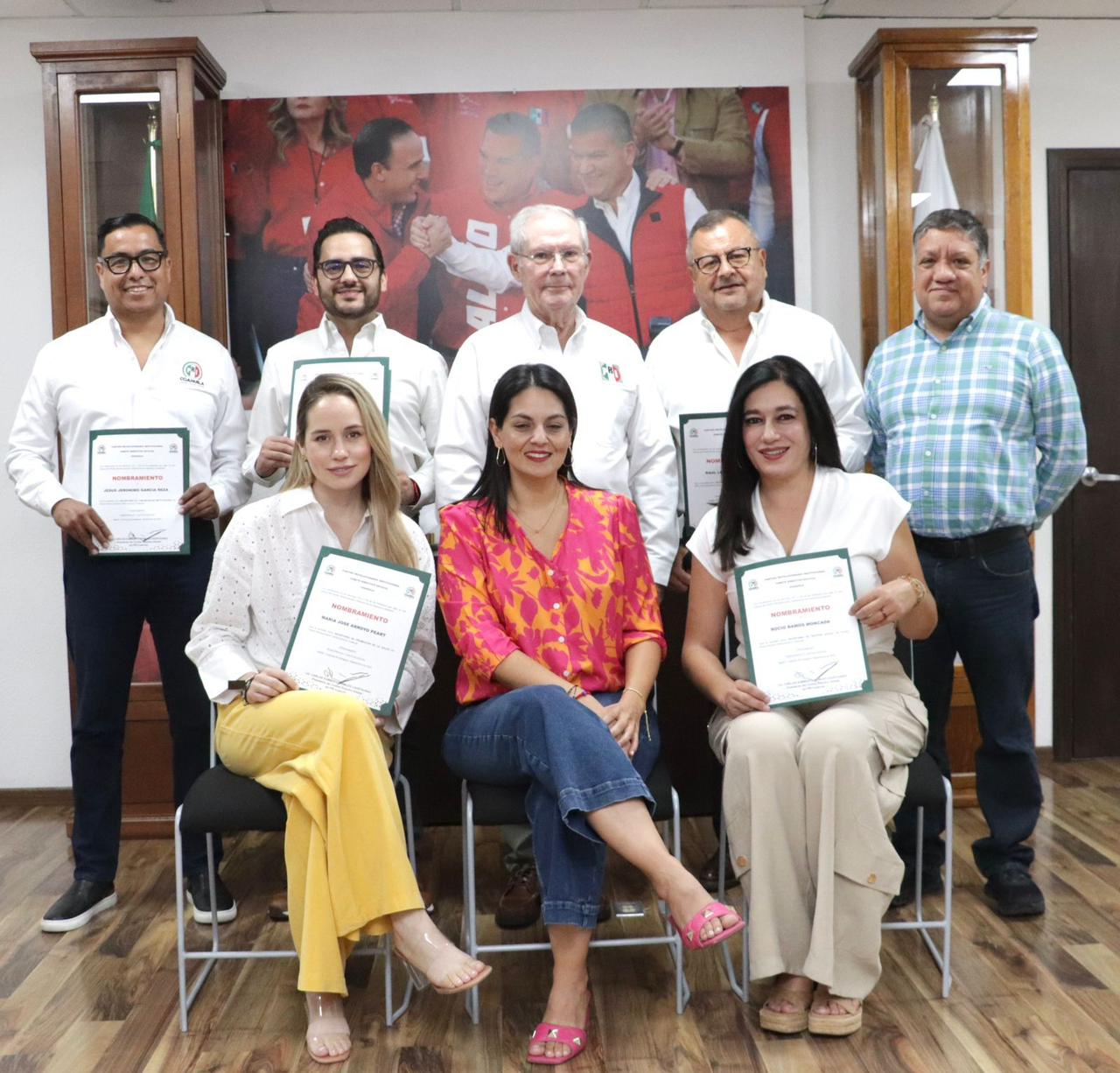 Sigamos pa’ delante con nuestro partido.- Robles