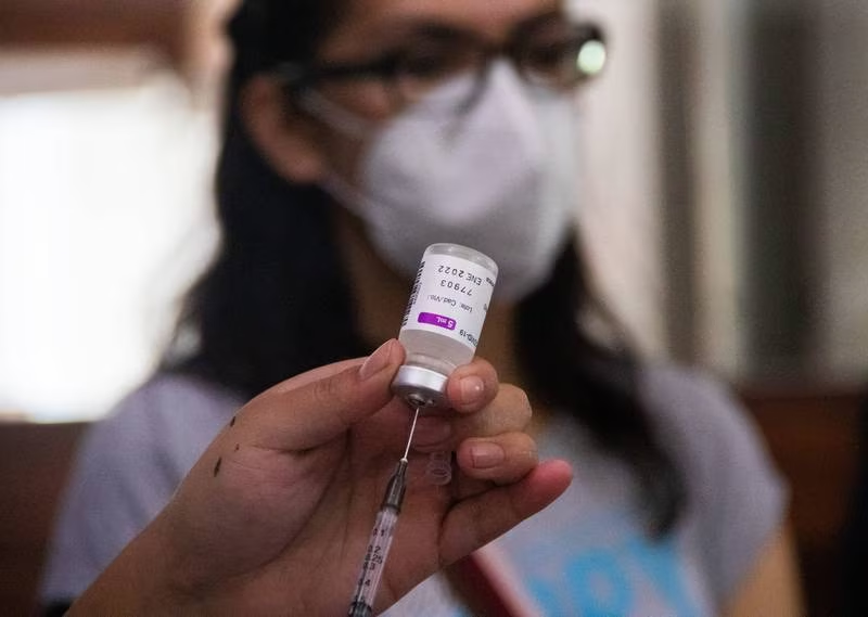 FDA aprueba vacunas COVID-19 actualizadas vs. Ómicron: ¿Quiénes pueden recibir una o más dosis?