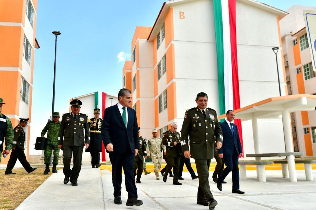 Inauguran MARS y el General Sandoval cuartel militar en Acuña