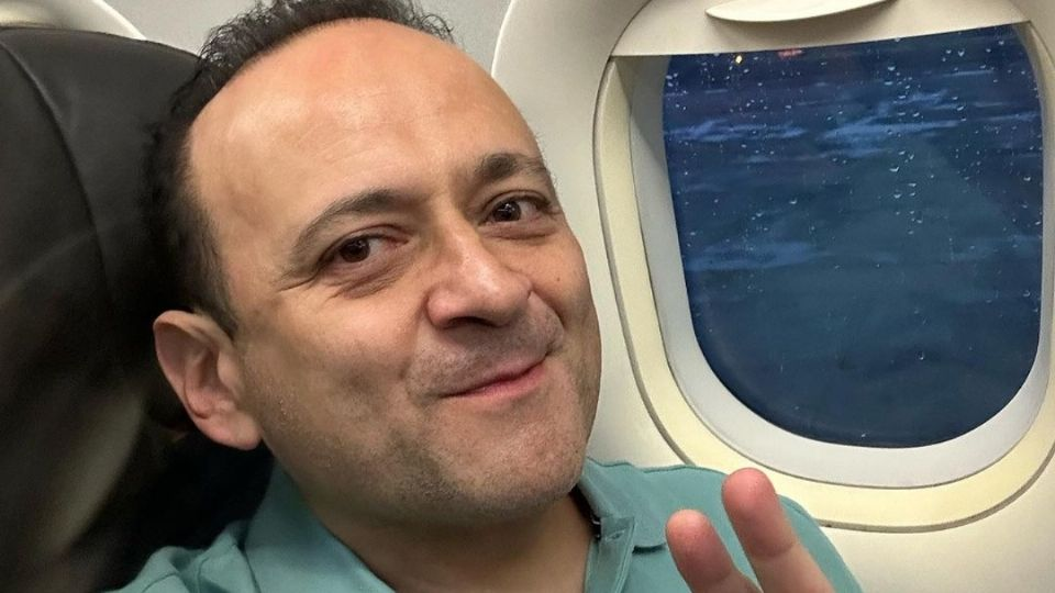 Lalo España explota contra las personas que deben dinero y no pagan: «se desaparecen y suben fotos en Europa»